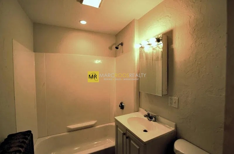 Photo 2 of Columbia Rd. Unit 3