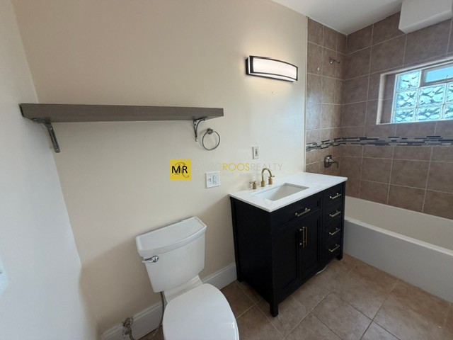 Photo 39 of Washington St. Unit 2