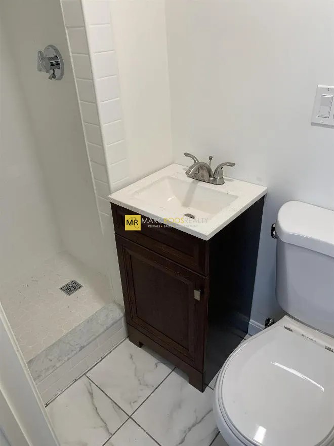 Photo 5 of Garden Ct. Unit 3B