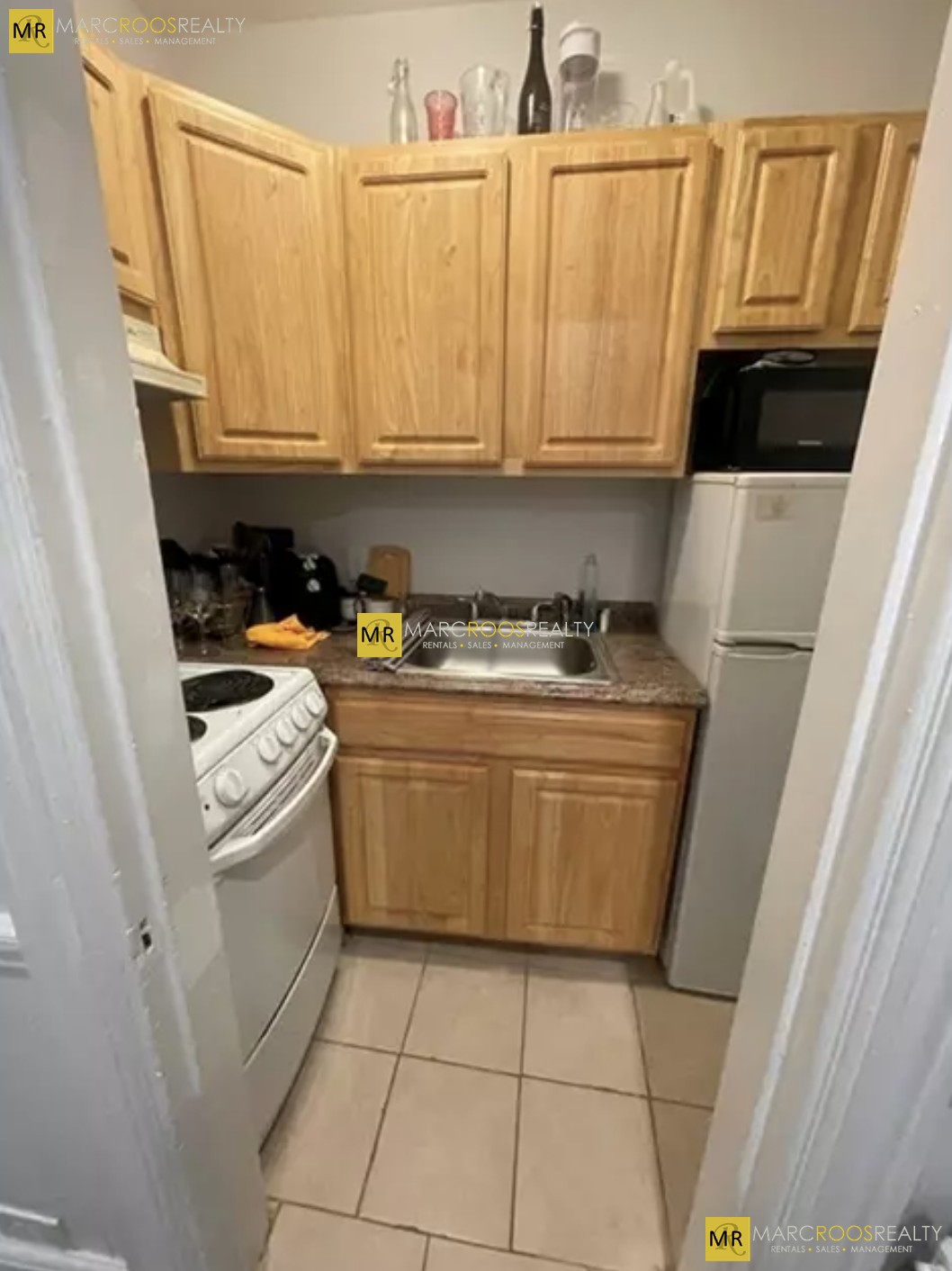 Photo 4 of Beacon St. Unit BR
