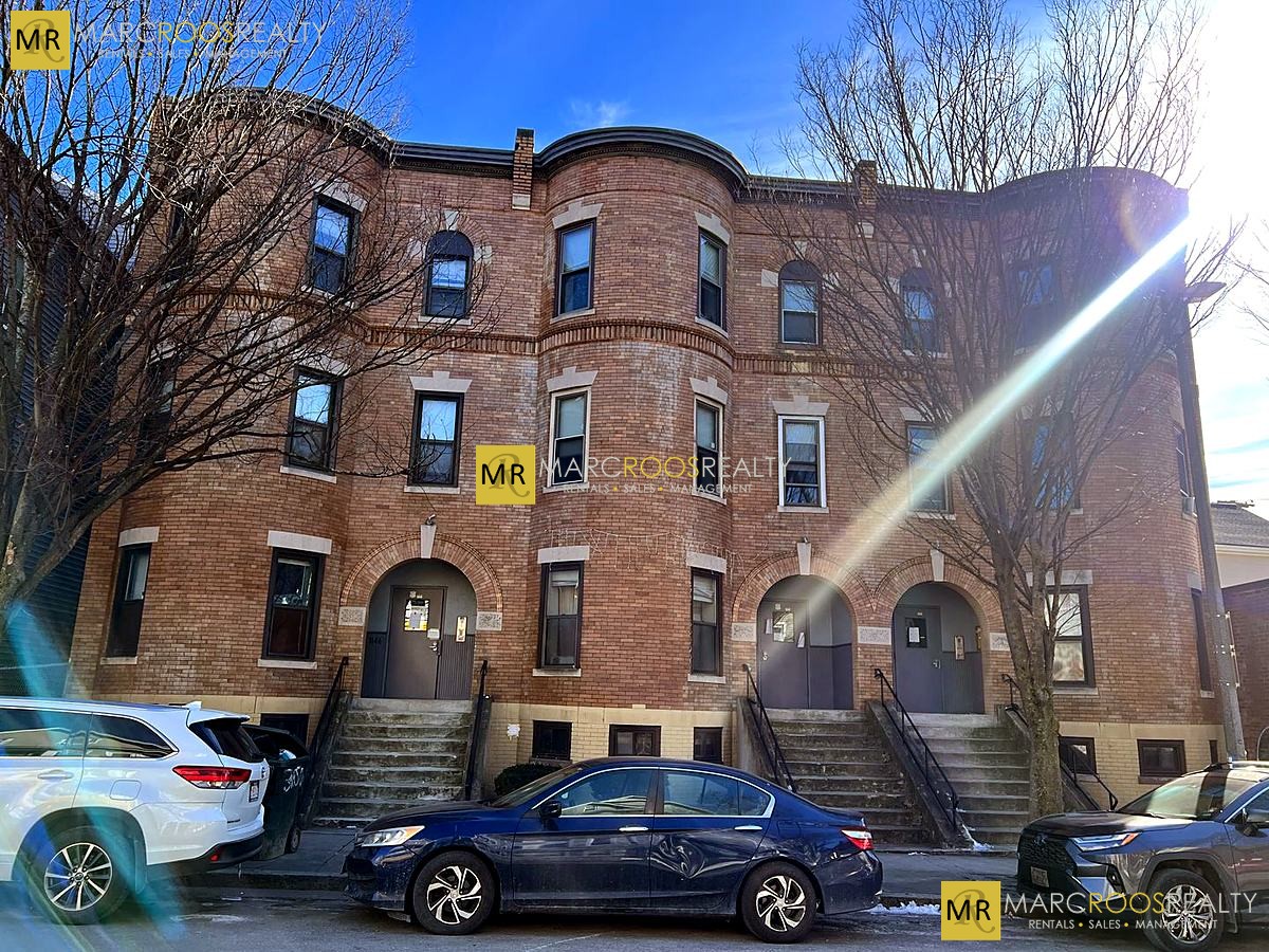 Photo 10 of Washington St. Unit 3