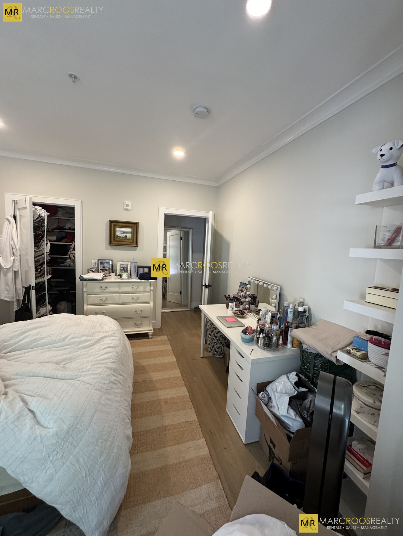 Photo 7 of Newbury St. Unit 2
