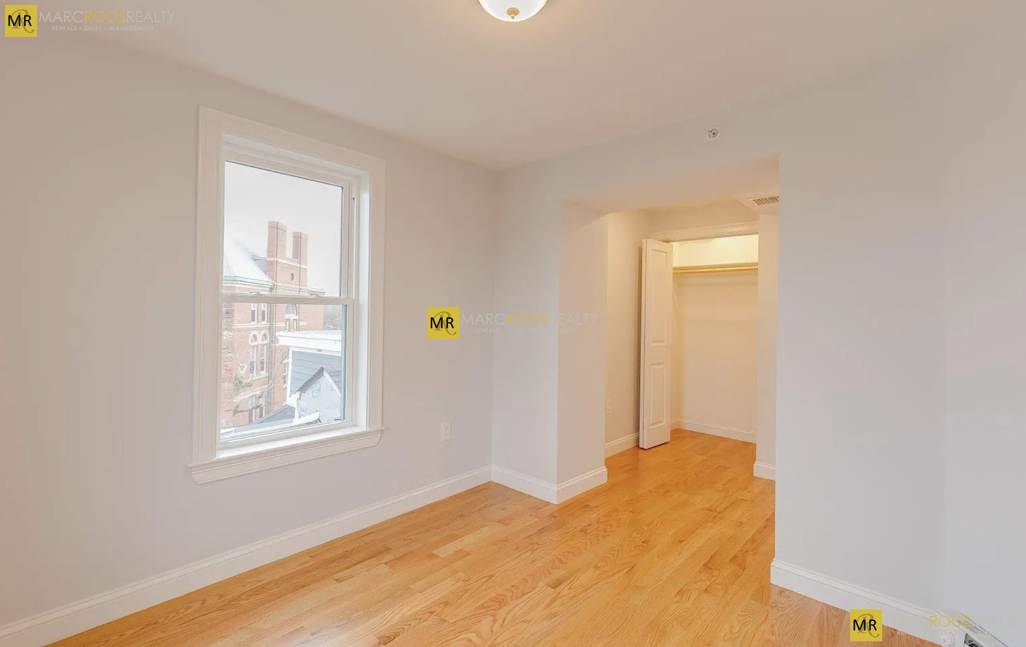 Photo 5 of 15 Kenilworth Unit 3
