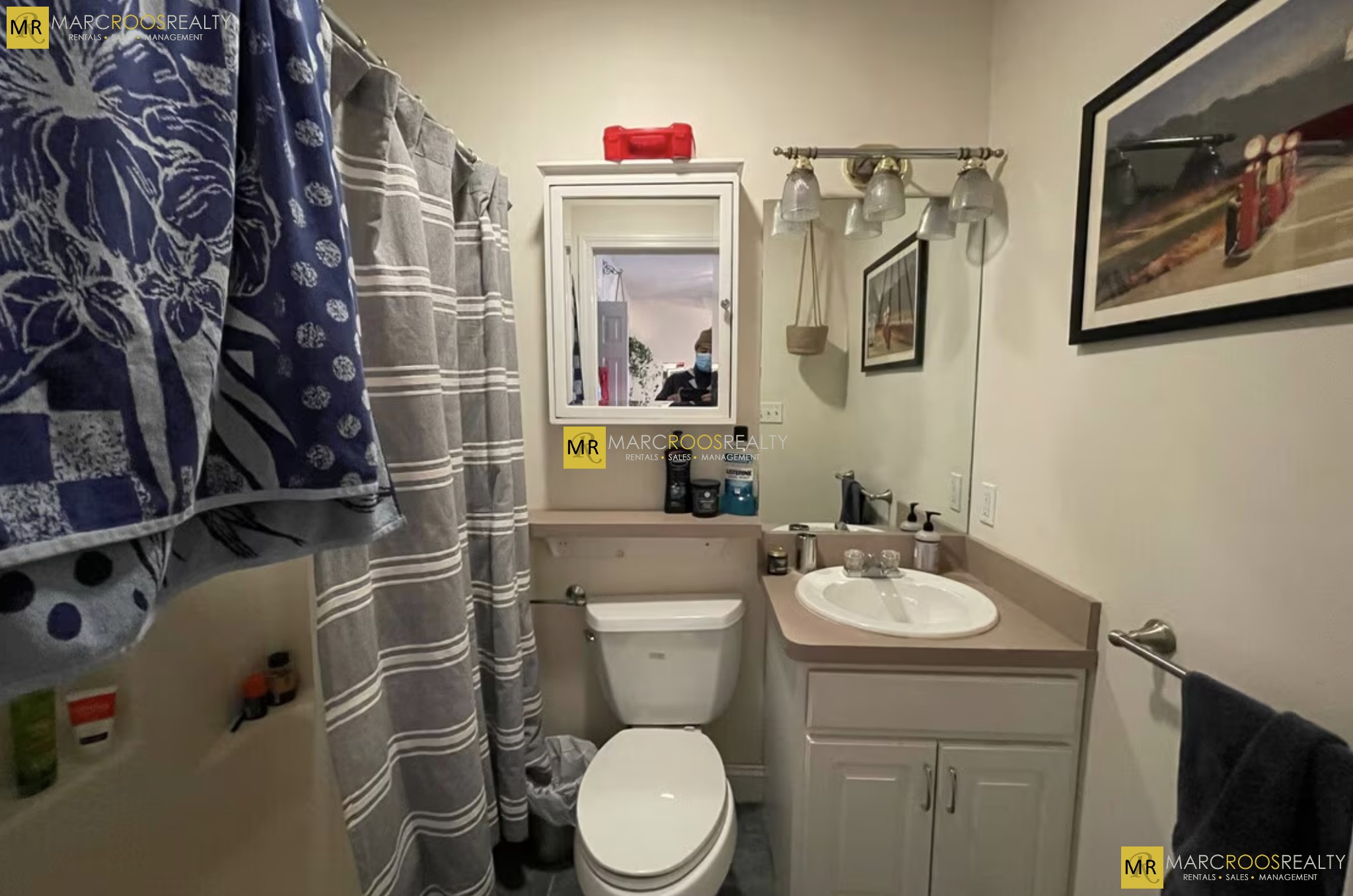 Photo 7 of 111 West 8th St. Unit I