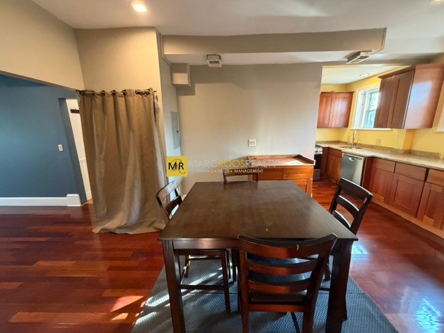 Photo 8 of Washington St. Unit 2