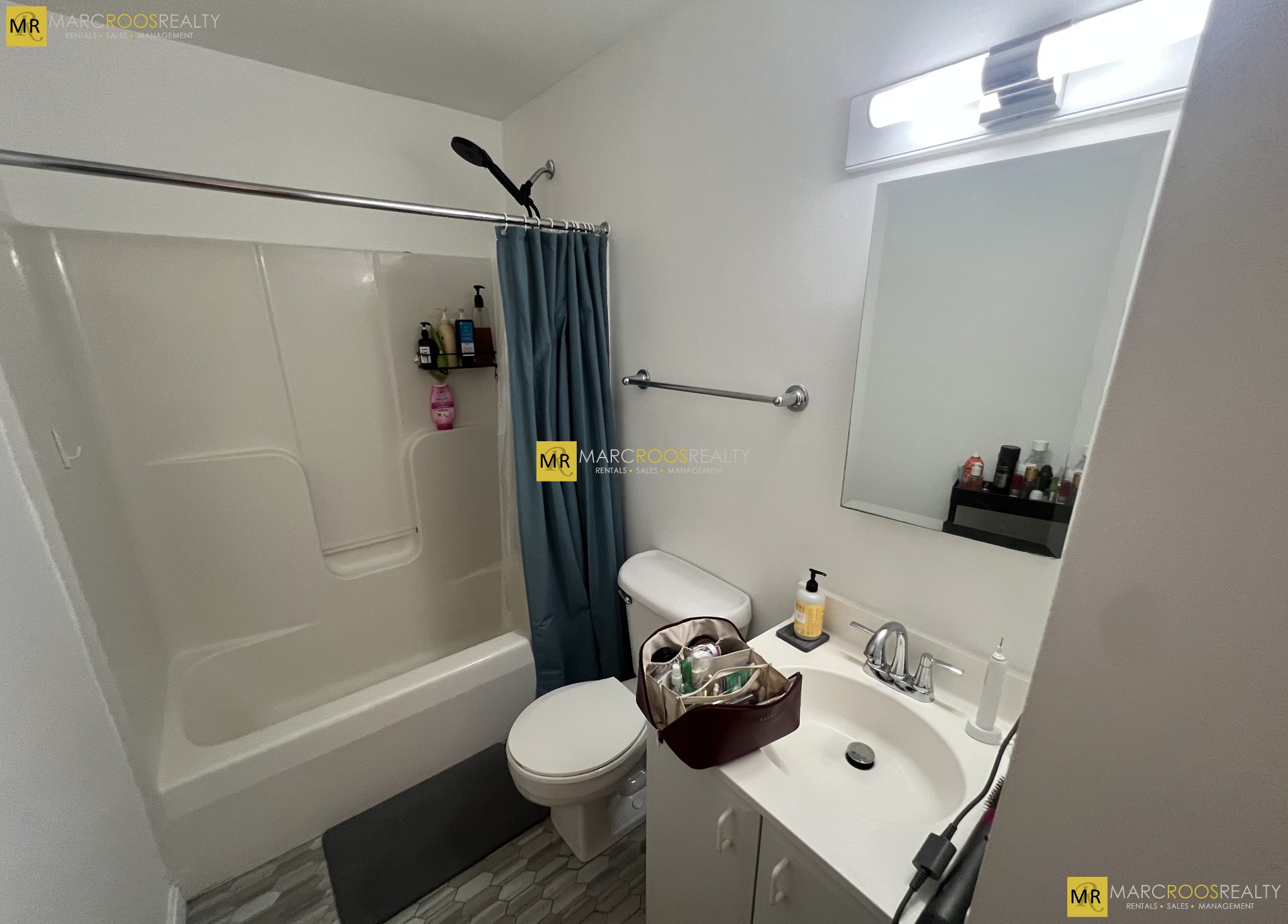 Photo 8 of 636 Beacon St. Unit 602