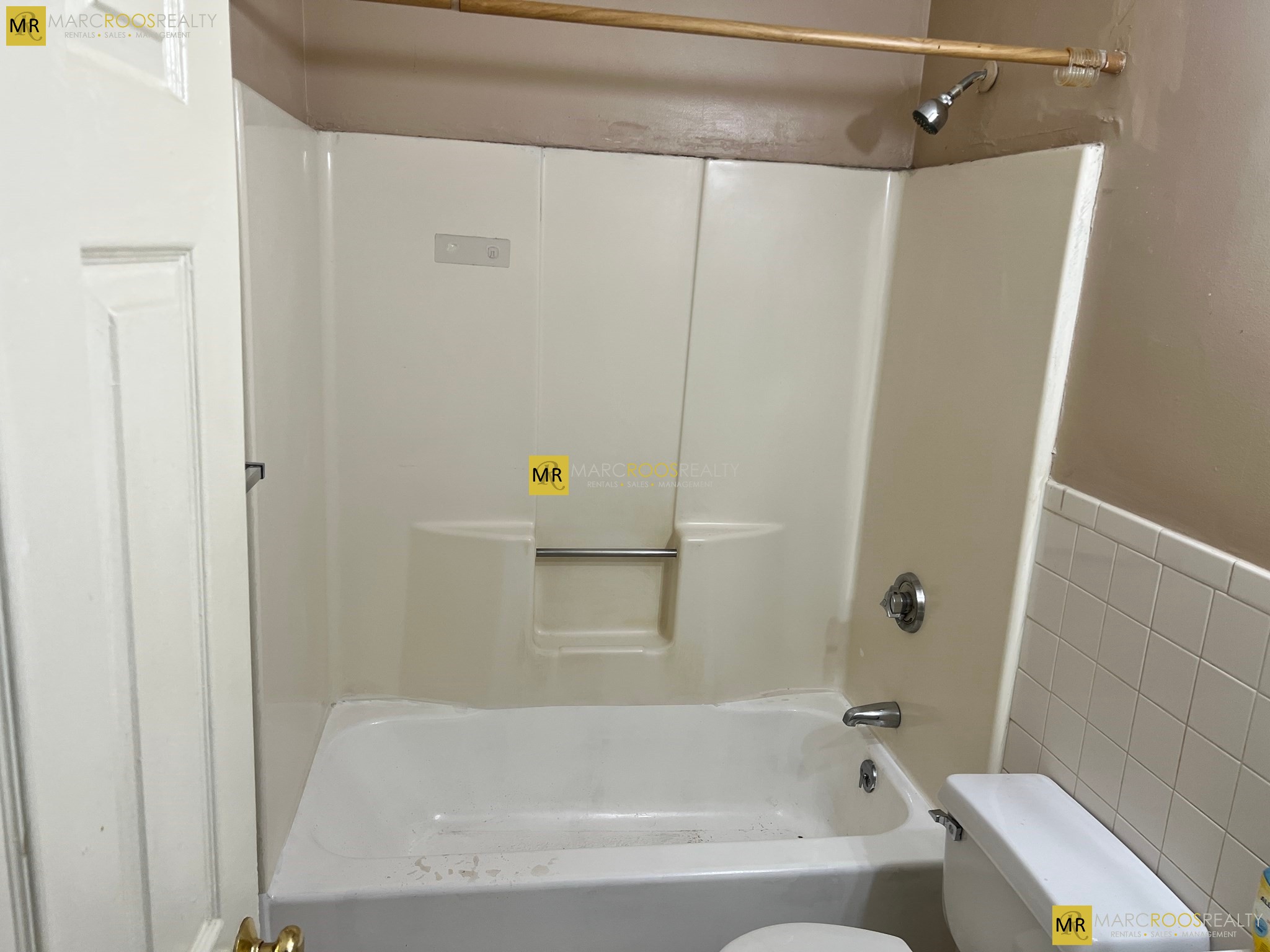 Photo 7 of Washington St. Unit 2