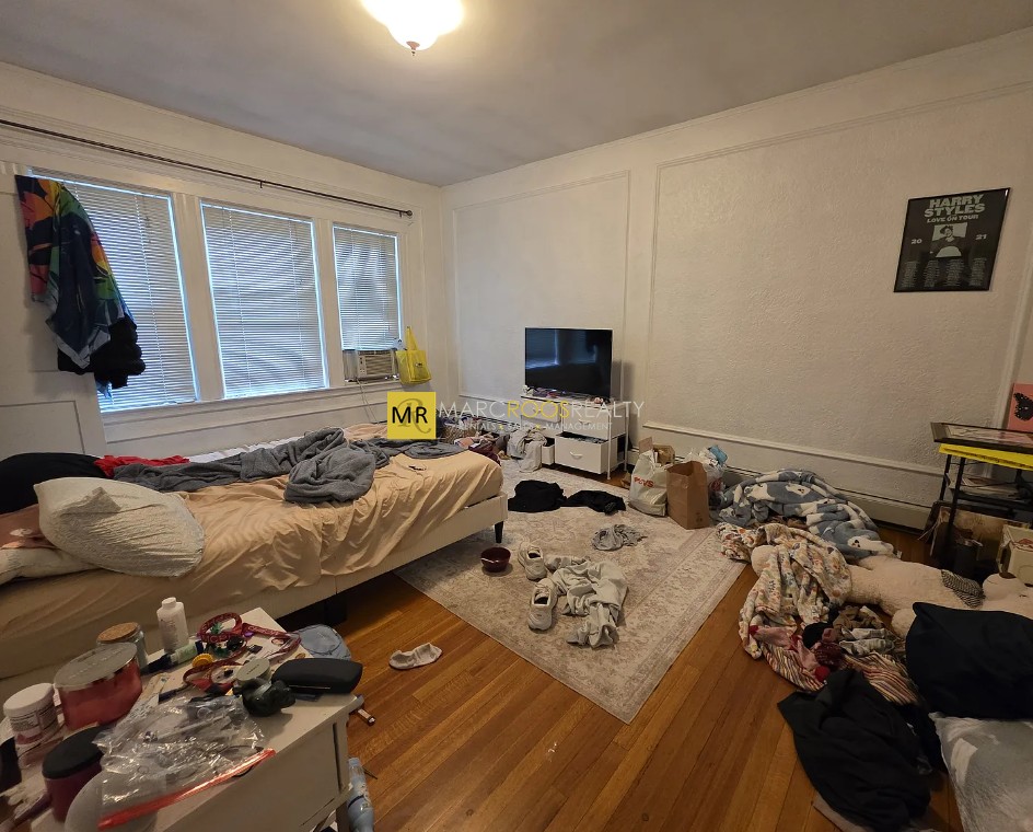 Photo 8 of Winchester St. Unit 2