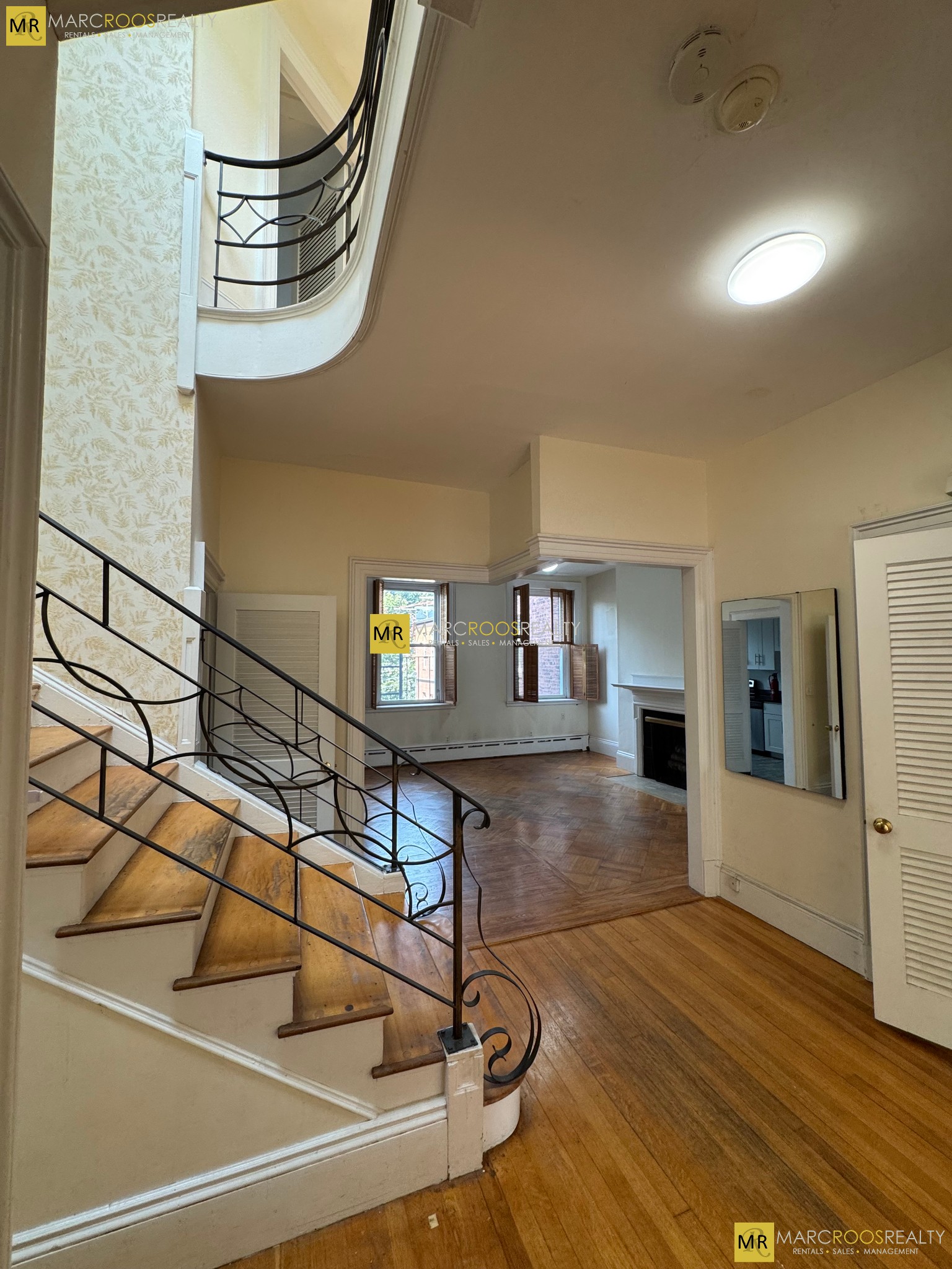 Photo 8 of Beacon St. Unit 2