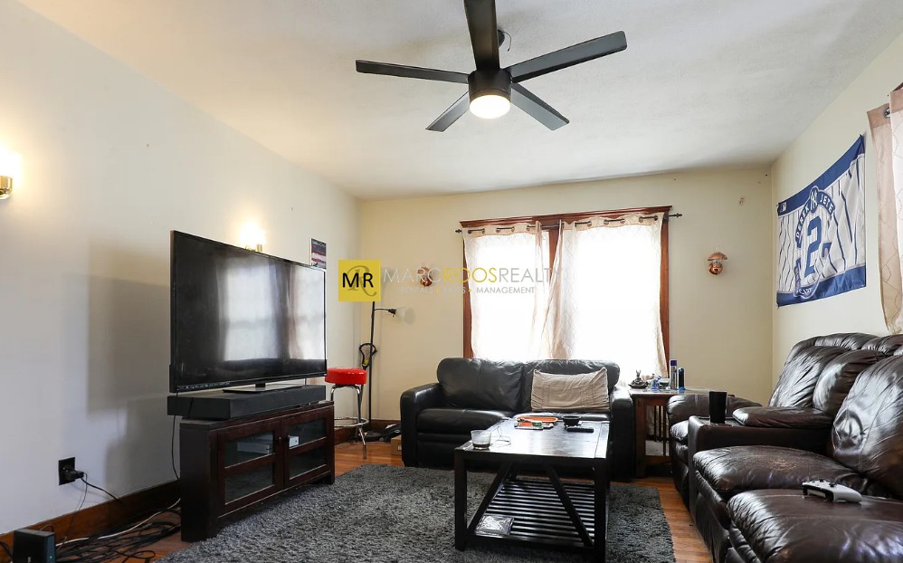 Photo 3 of 6-8 Oliva Rd. Unit 2nd Flr