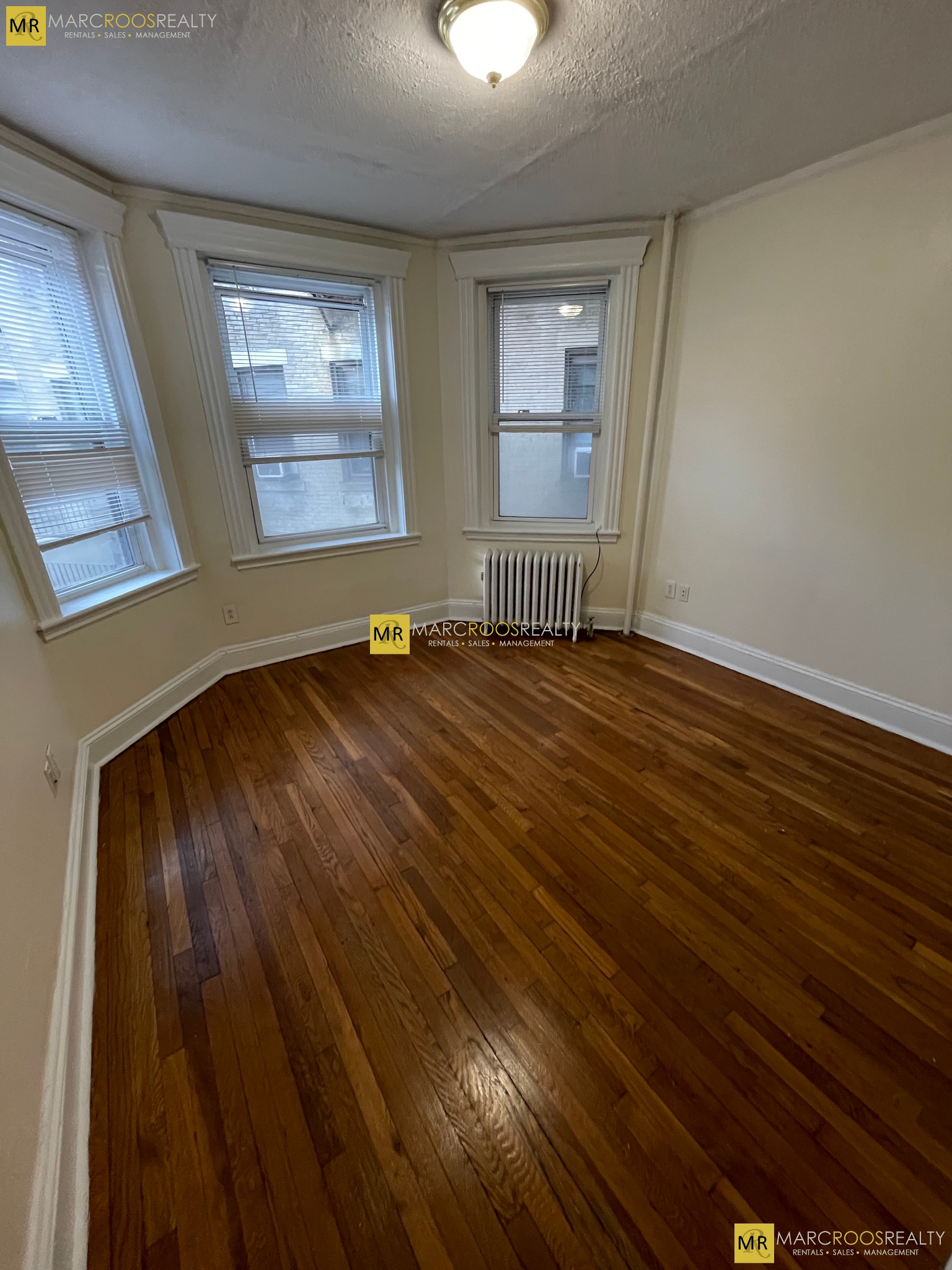 Riverway Unit 7, Boston