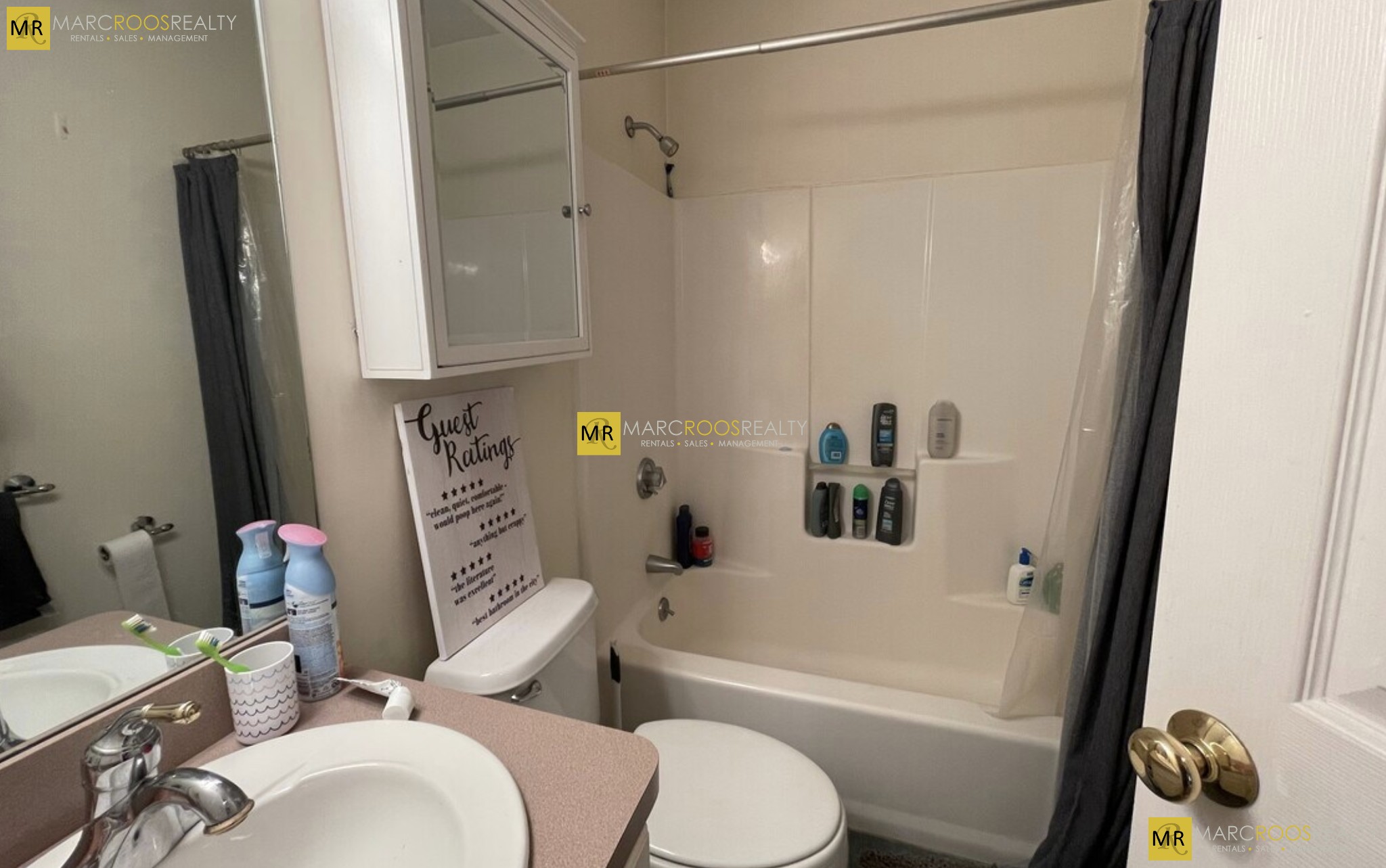 Photo 8 of 111 West 8th St. Unit I