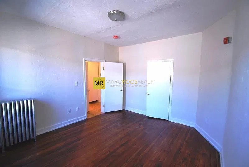 Photo 4 of Columbia Rd. Unit 3