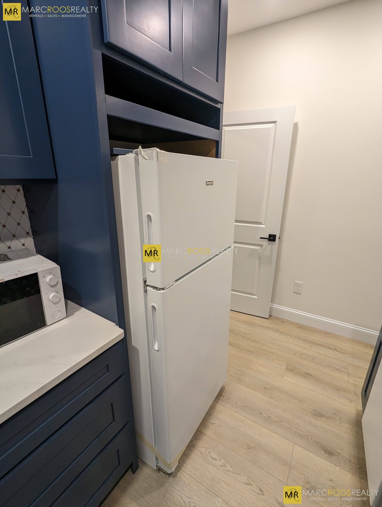 Photo 10 of Irving St. Unit 4