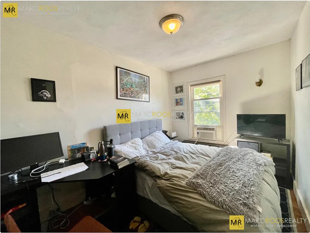 Photo 9 of Curtis Ave. Unit 2