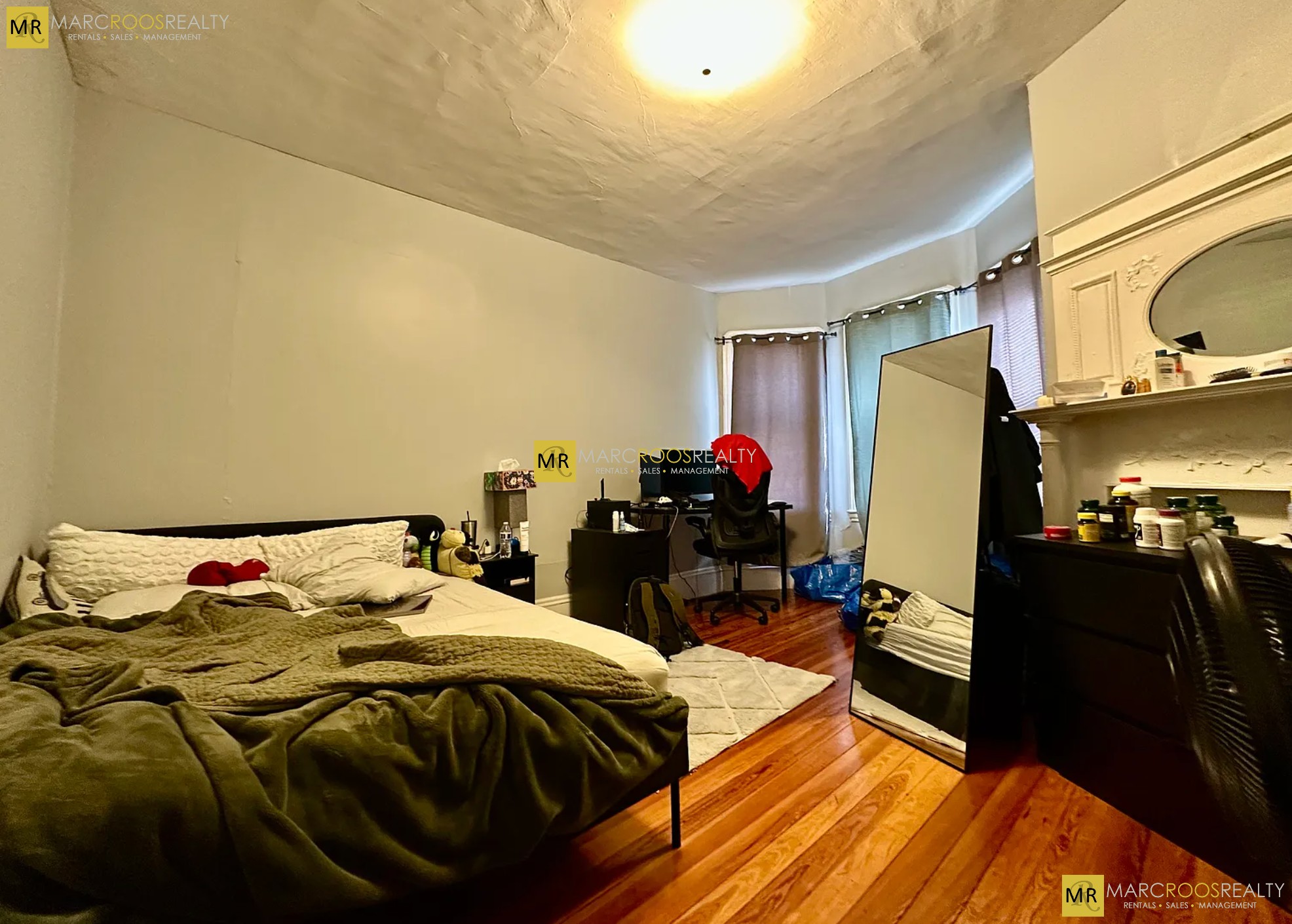 Photo 5 of Washington St. Unit 2