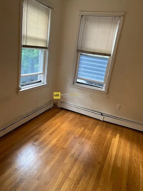 Photo 3 of South Huntington Unit 304