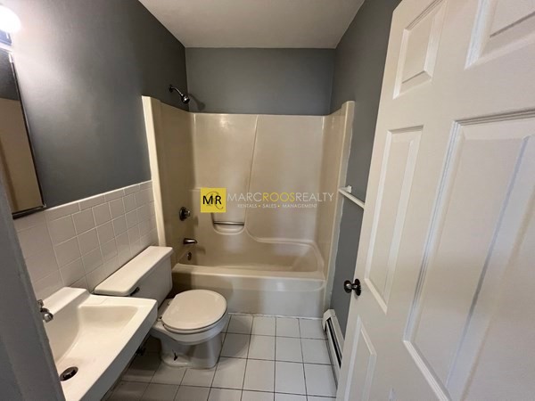 Photo 7 of Washington St. Unit 2