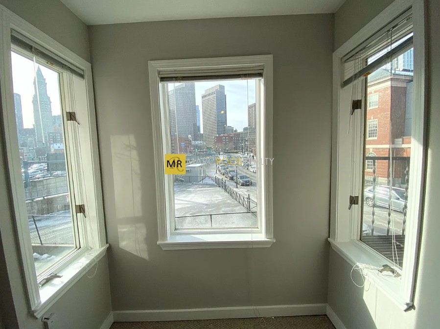 Photo 8 of 149 North St. Unit 1