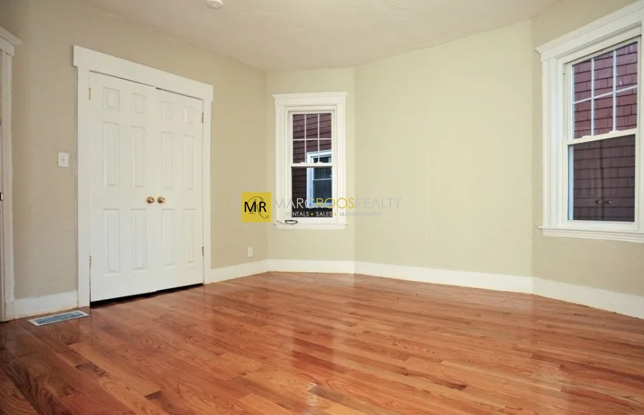 Photo 7 of Ridgewood St. Unit 2