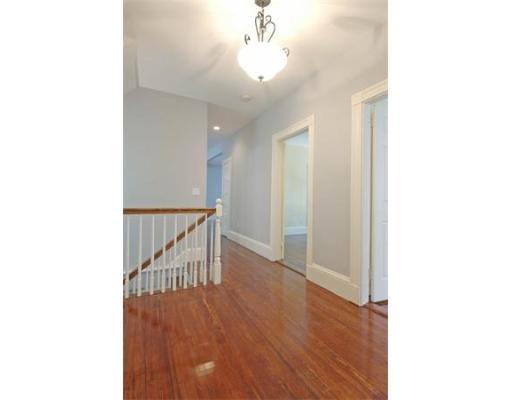 6 bed, 2 bath apartment for rent at 21 Parker Hill Ave Unit 3, Mission Hill — photo 32 of 46