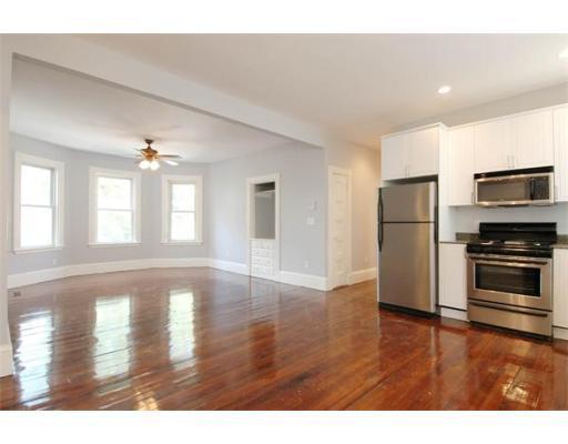 6 bed, 2 bath apartment for rent at 21 Parker Hill Ave Unit 3, Mission Hill — photo 29 of 46