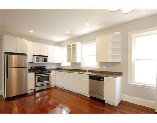 6 bed, 2 bath apartment for rent at 21 Parker Hill Ave Unit 3, Mission Hill — photo 28 of 46