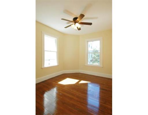 6 bed, 2 bath apartment for rent at 21 Parker Hill Ave Unit 3, Mission Hill — photo 41 of 46