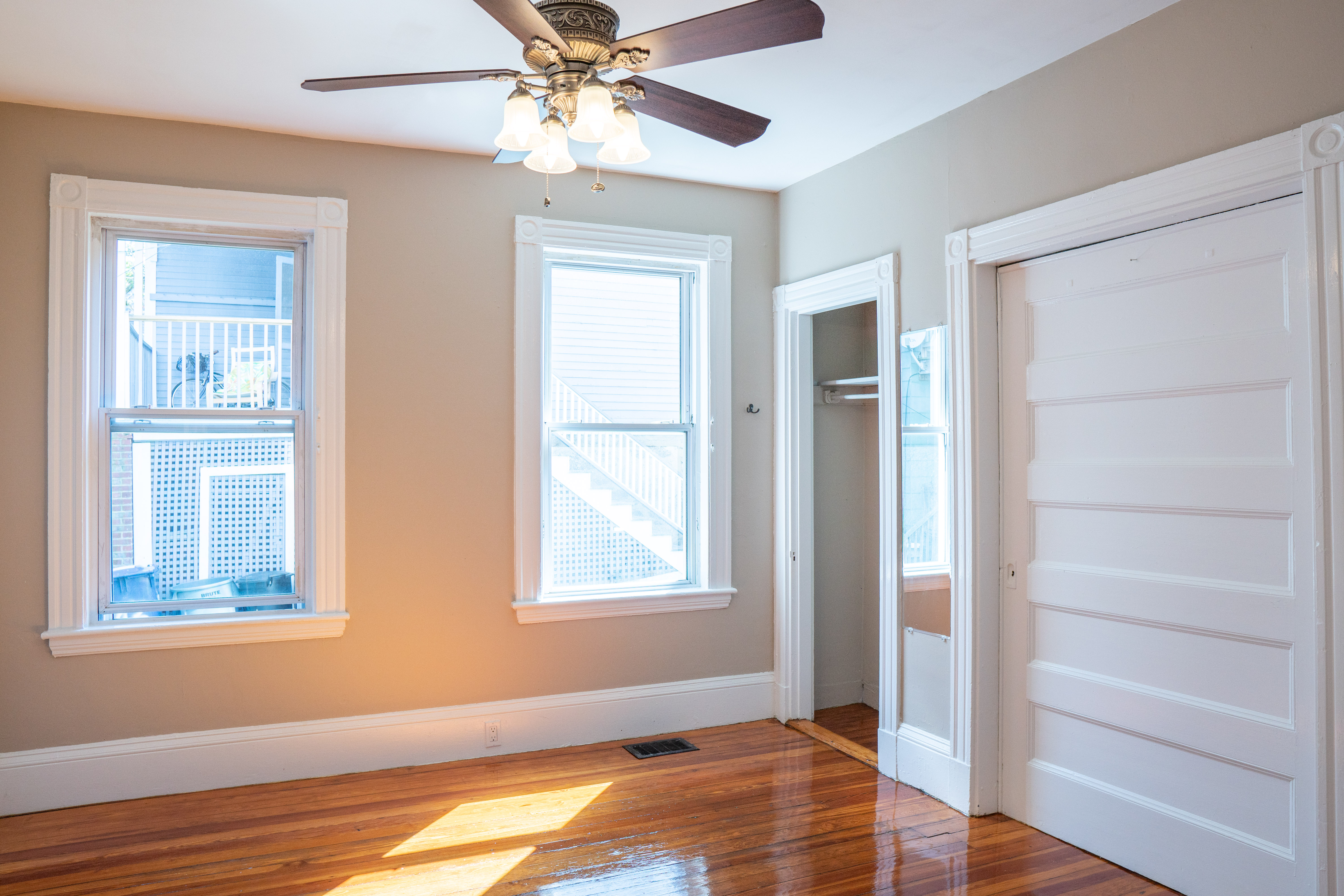6 bed, 2 bath apartment for rent at 3 Parker Hill Ter Unit 1, Mission Hill — photo 27 of 43