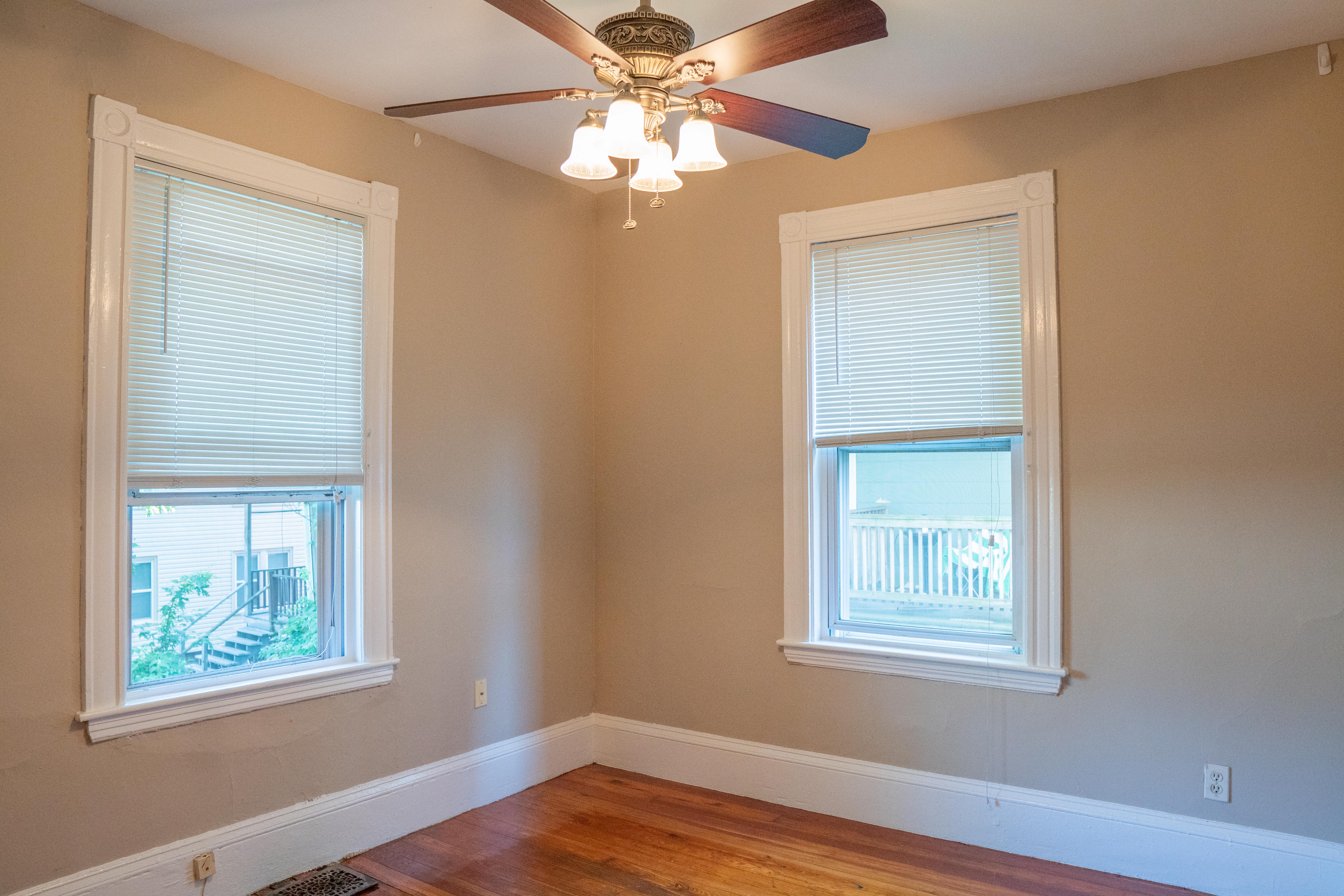 6 bed, 2 bath apartment for rent at 3 Parker Hill Ter Unit 1, Mission Hill — photo 28 of 43