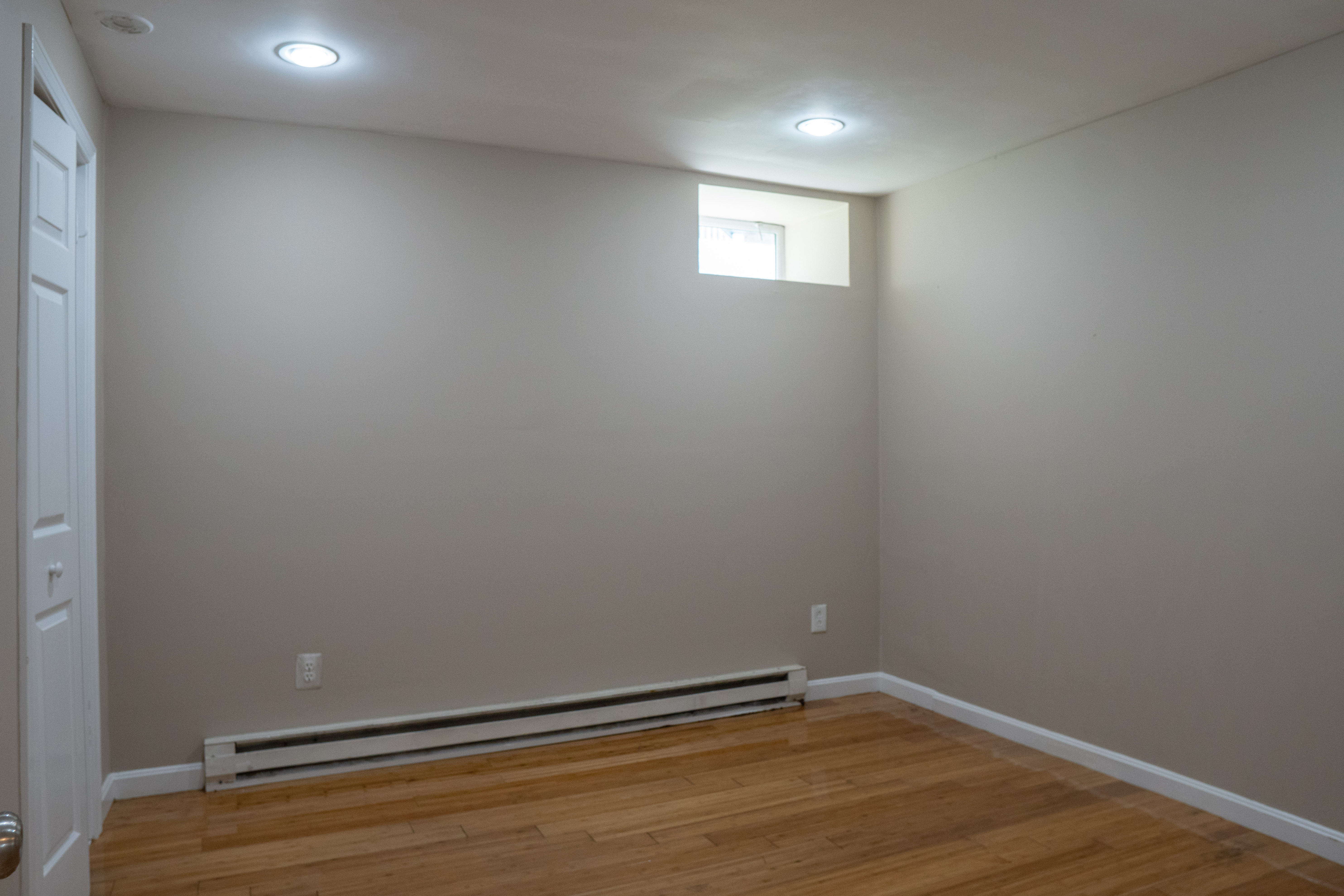6 bed, 2 bath apartment for rent at 3 Parker Hill Ter Unit 1, Mission Hill — photo 33 of 43