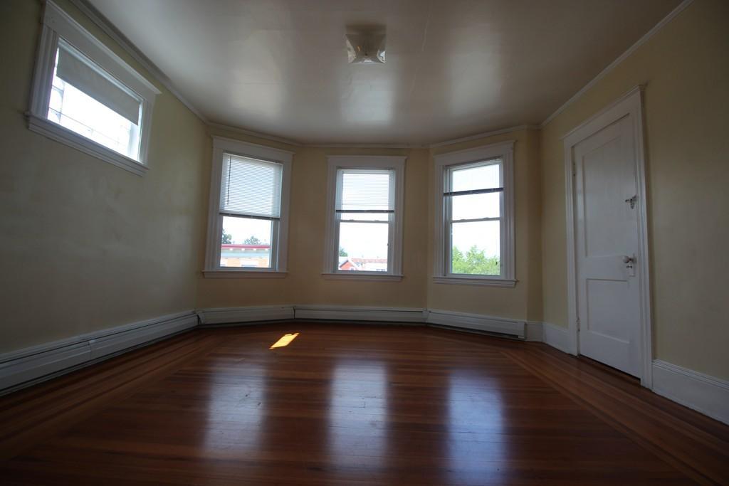 Photo 3 of 14 Chase St. Unit 4