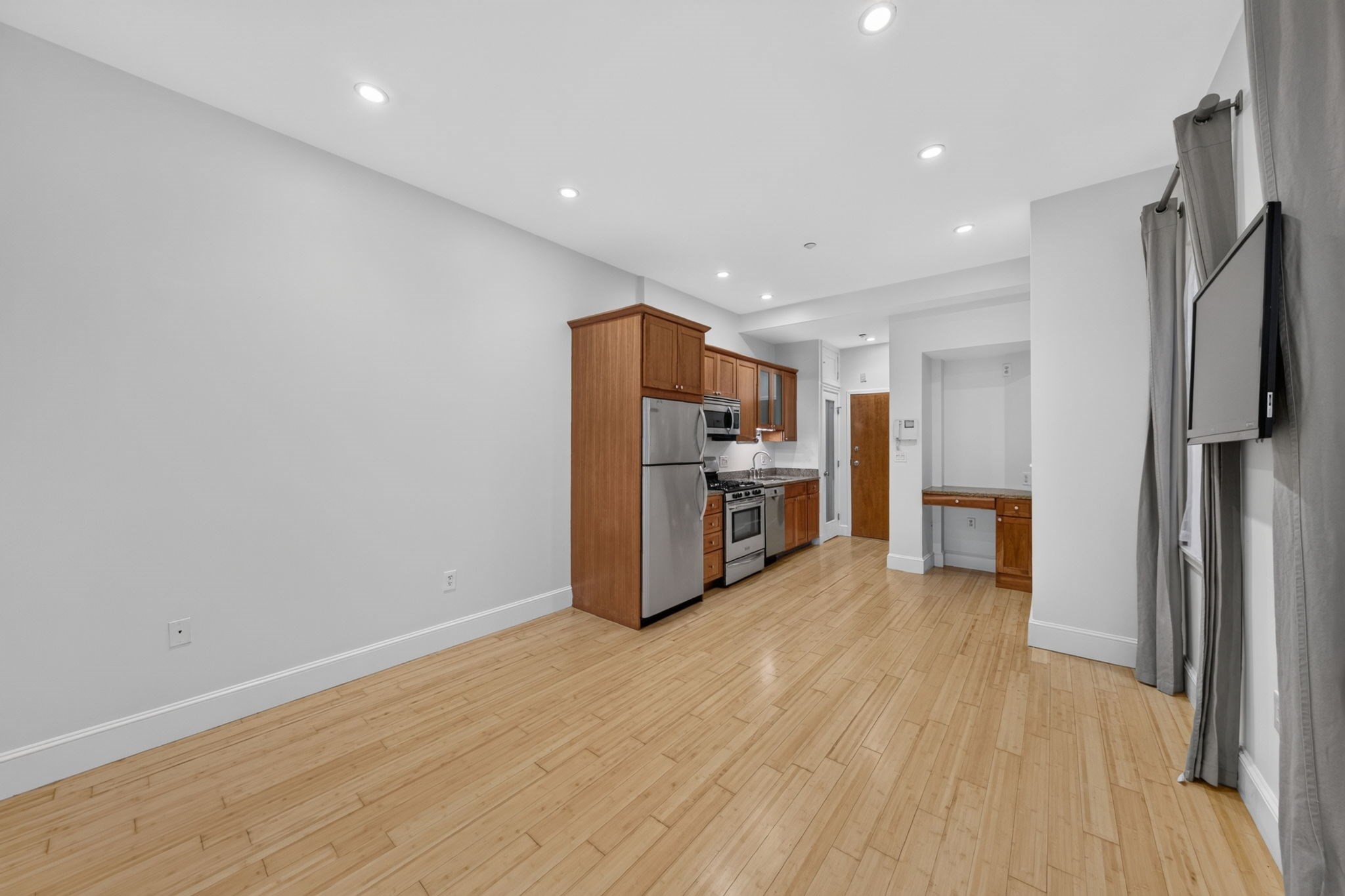 Photos of apartment on Garden Ct.,Boston MA 02113