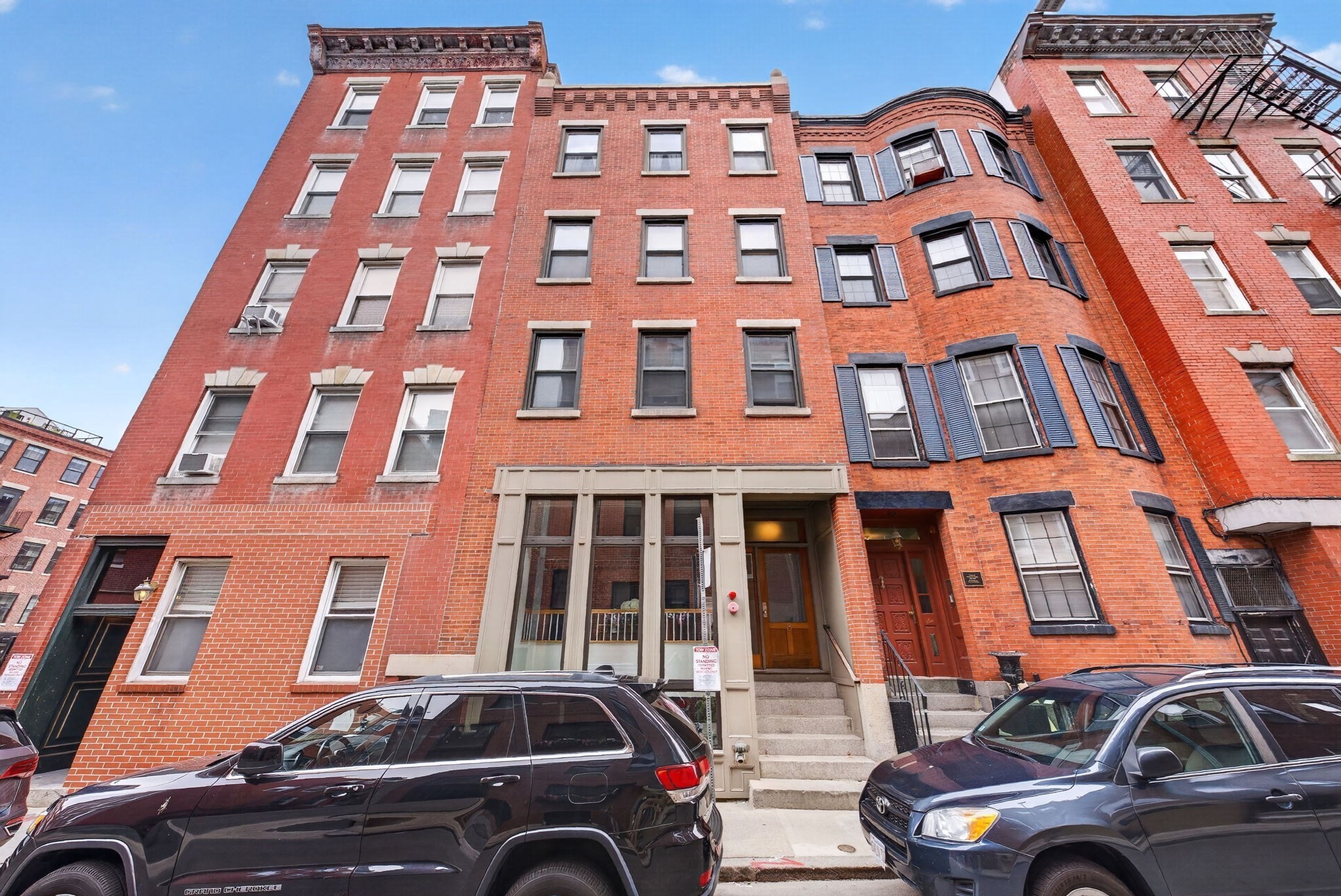Photos of apartment on Garden Ct.,Boston MA 02113