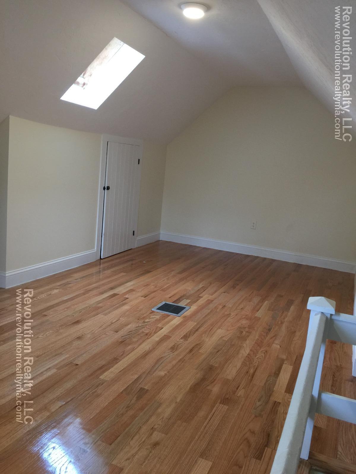 Photos of apartment on Cuba St.,Watertown MA 02472