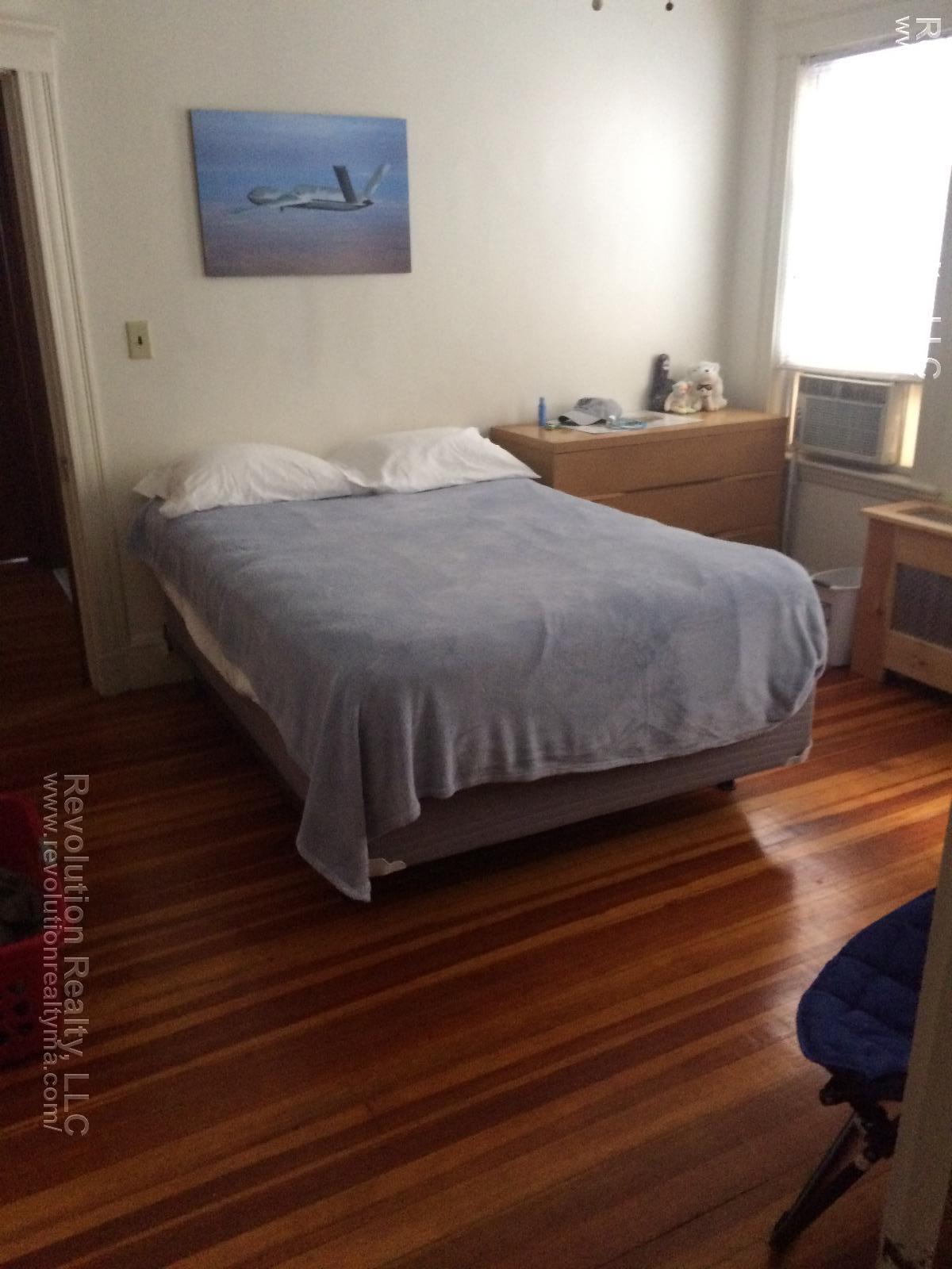 Photos of apartment on Quincy St.,Medford MA 02155