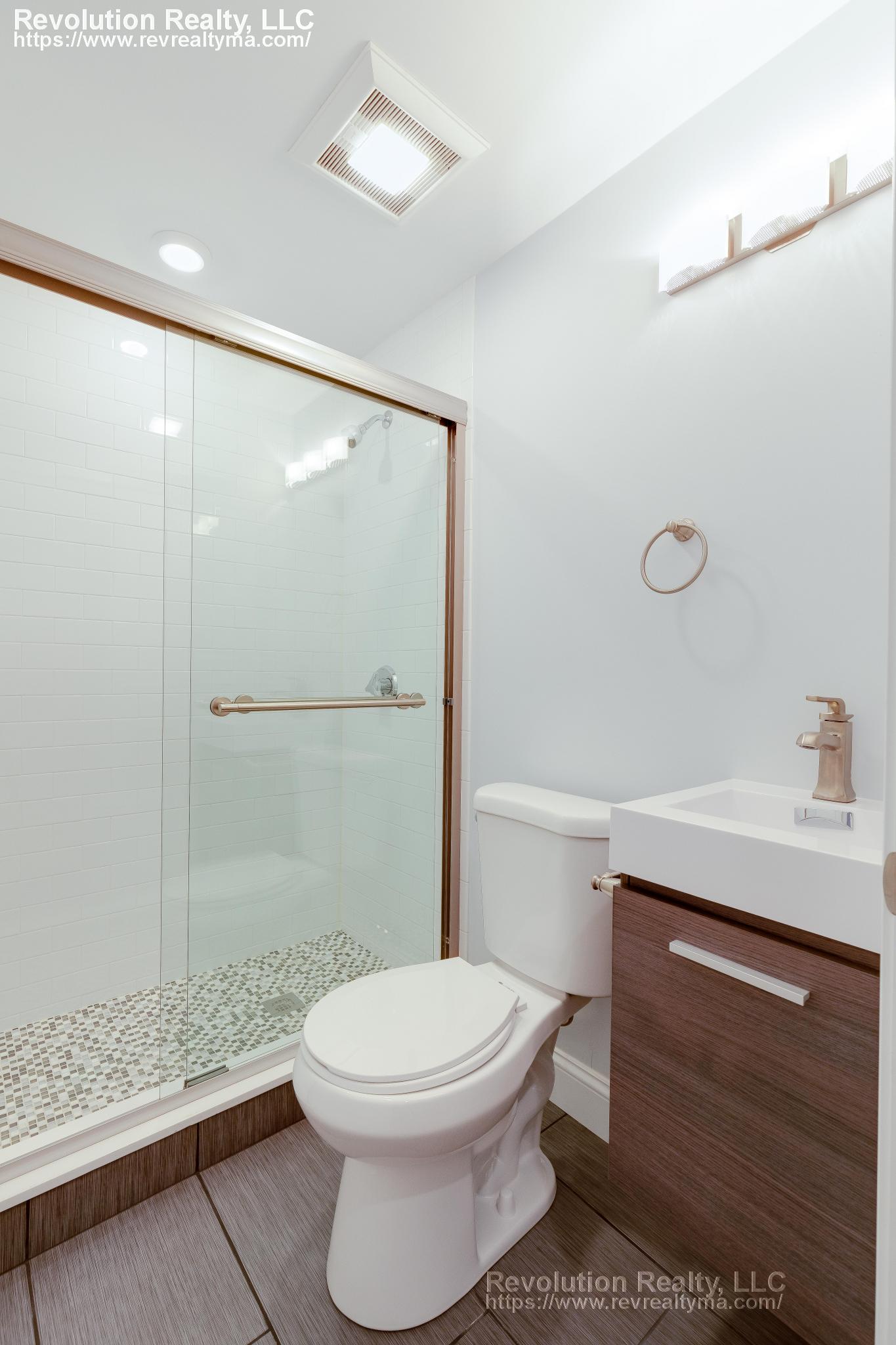 15 Kenilworth St, South End