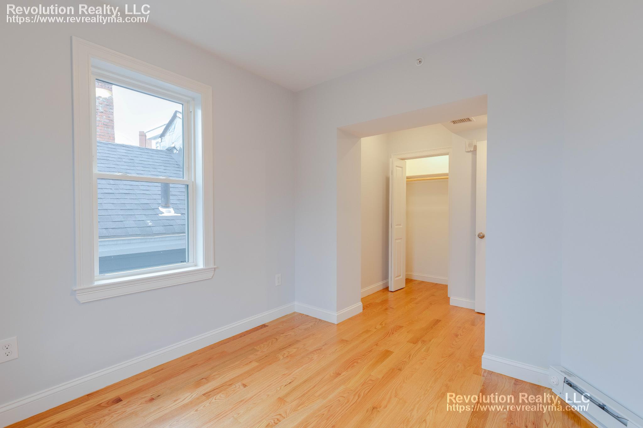 15 Kenilworth St, South End