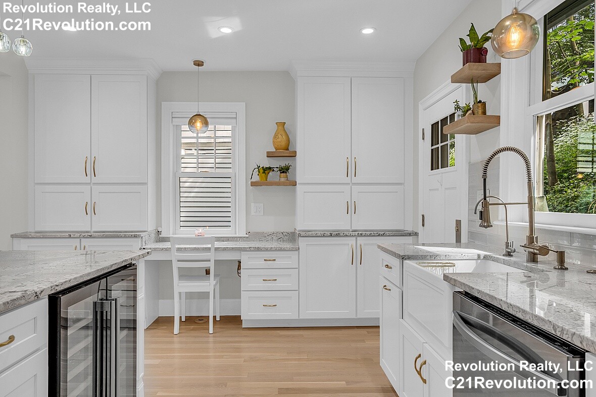 66 Atherton Rd, Corey Hill