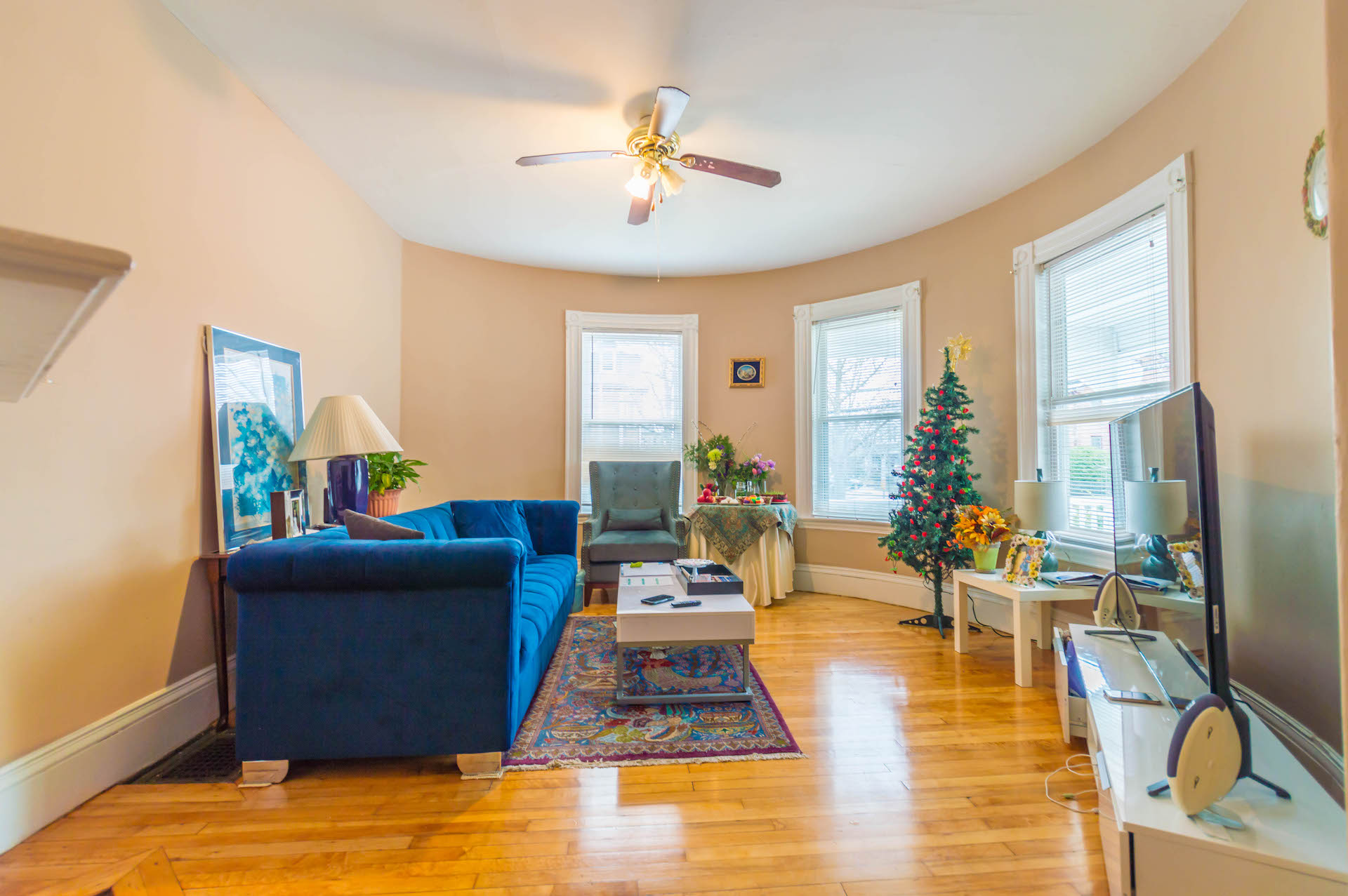 5 bed, 2 bath apartment for rent at 2 Sparhawk Unit 2, Brighton — photo 3 of 27