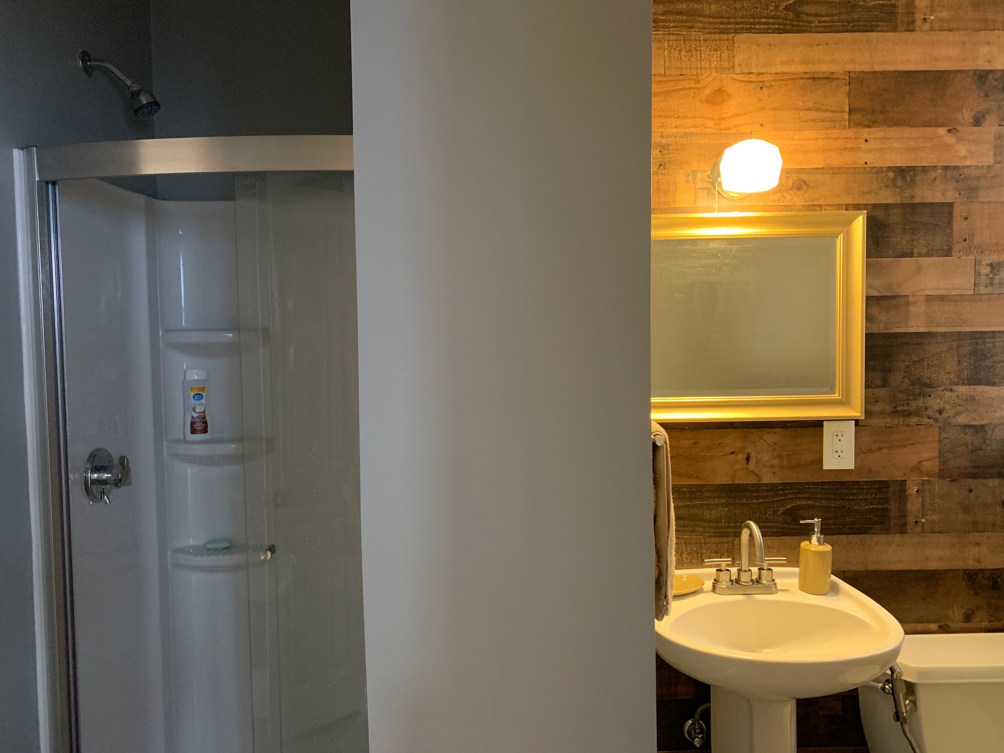 5 bed, 2 bath apartment for rent at 2 Sparhawk Unit 2, Brighton — photo 11 of 27