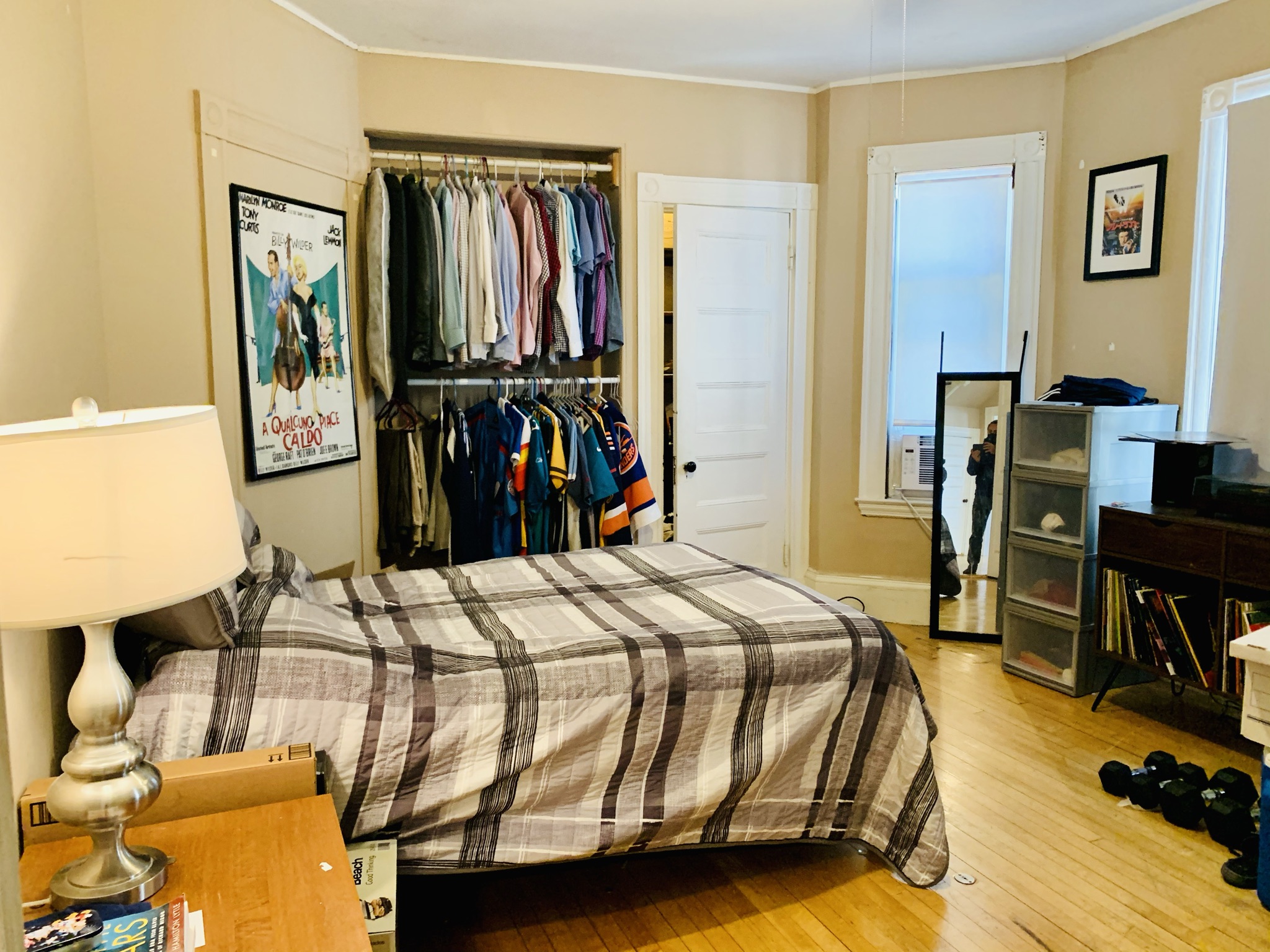 5 bed, 1.5 bath apartment for rent at 4 Sparhawk St Unit 4, Brighton — photo 11 of 35