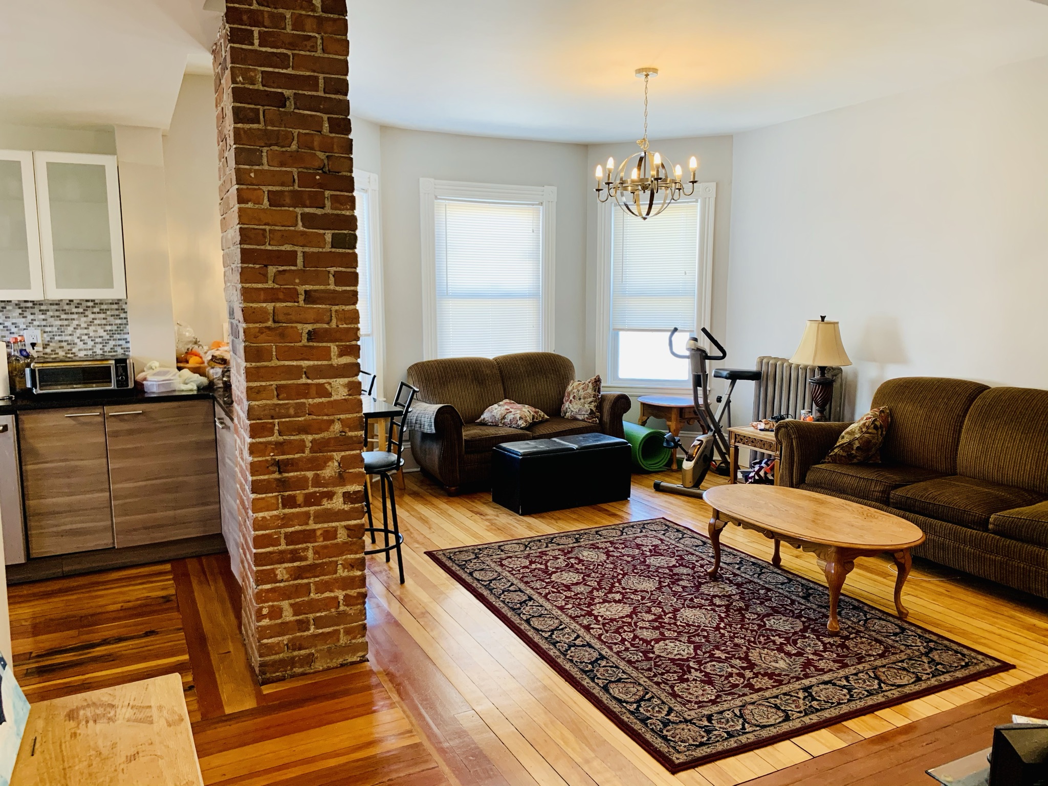 3 bed, 1 bath apartment for rent at 8 Eulita Ter Unit 3, Brighton — photo 2 of 19