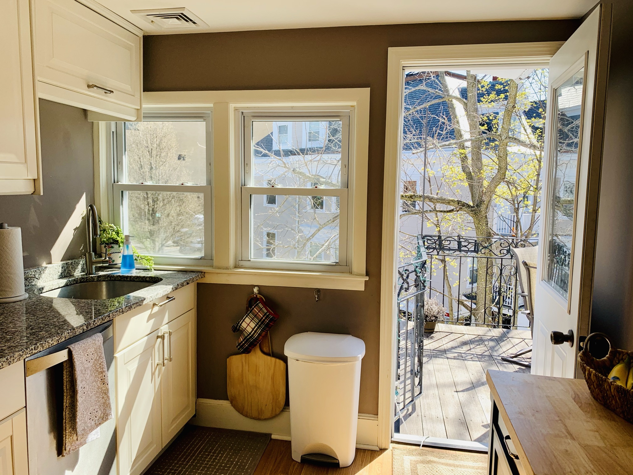 2 Sparhawk, Brighton