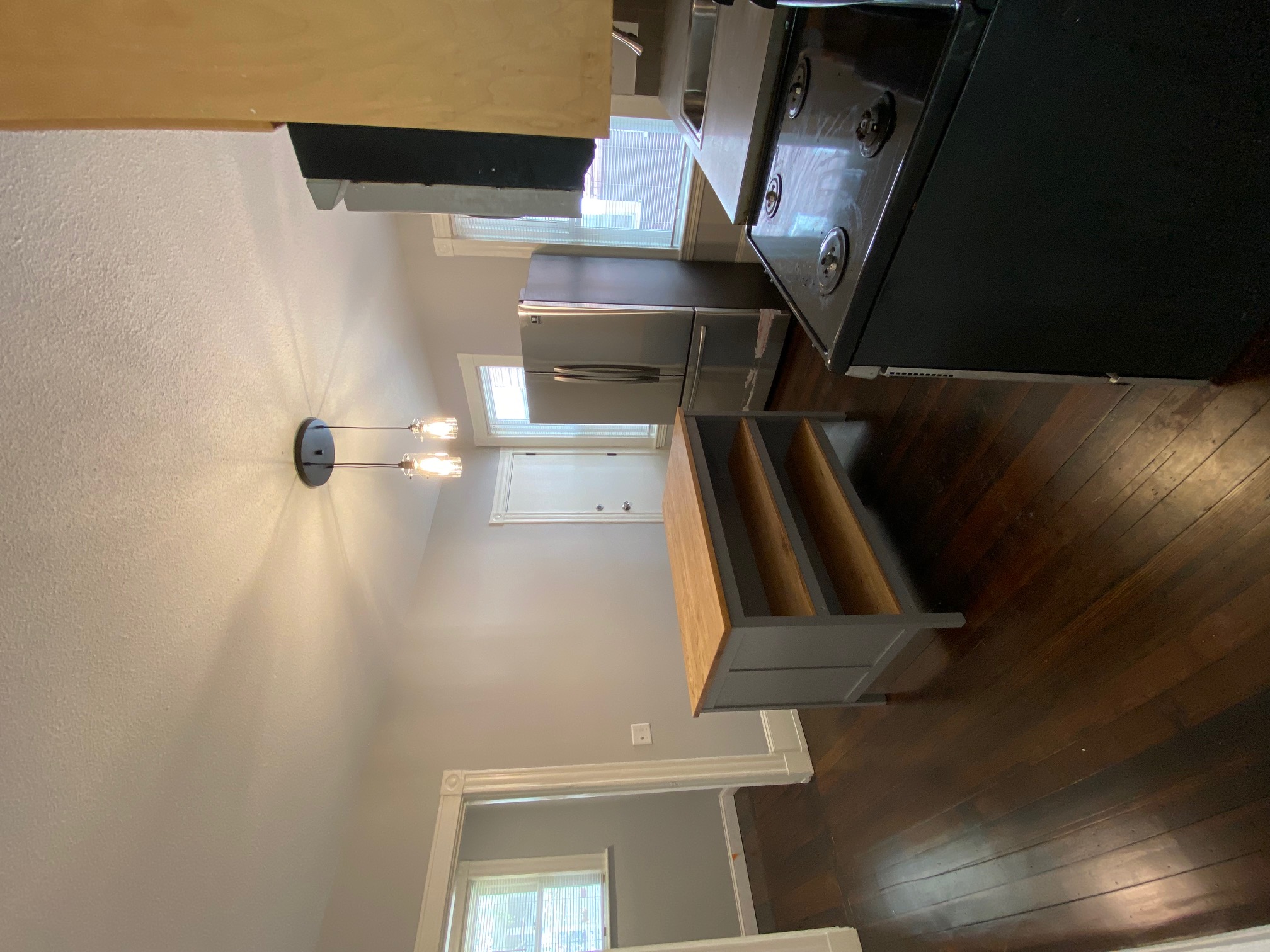 56 Mansfield St, Allston