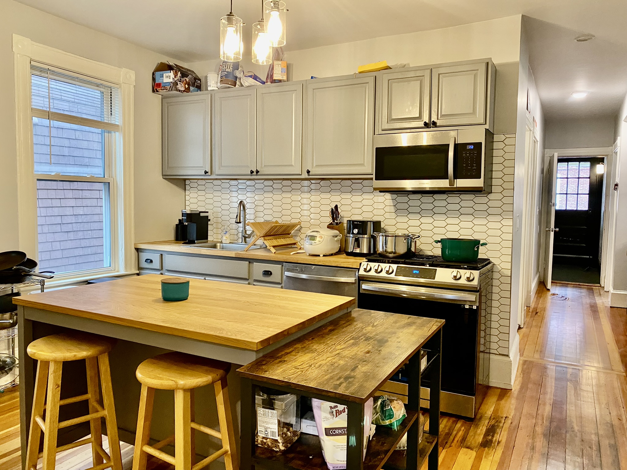 56 Mansfield St, Allston