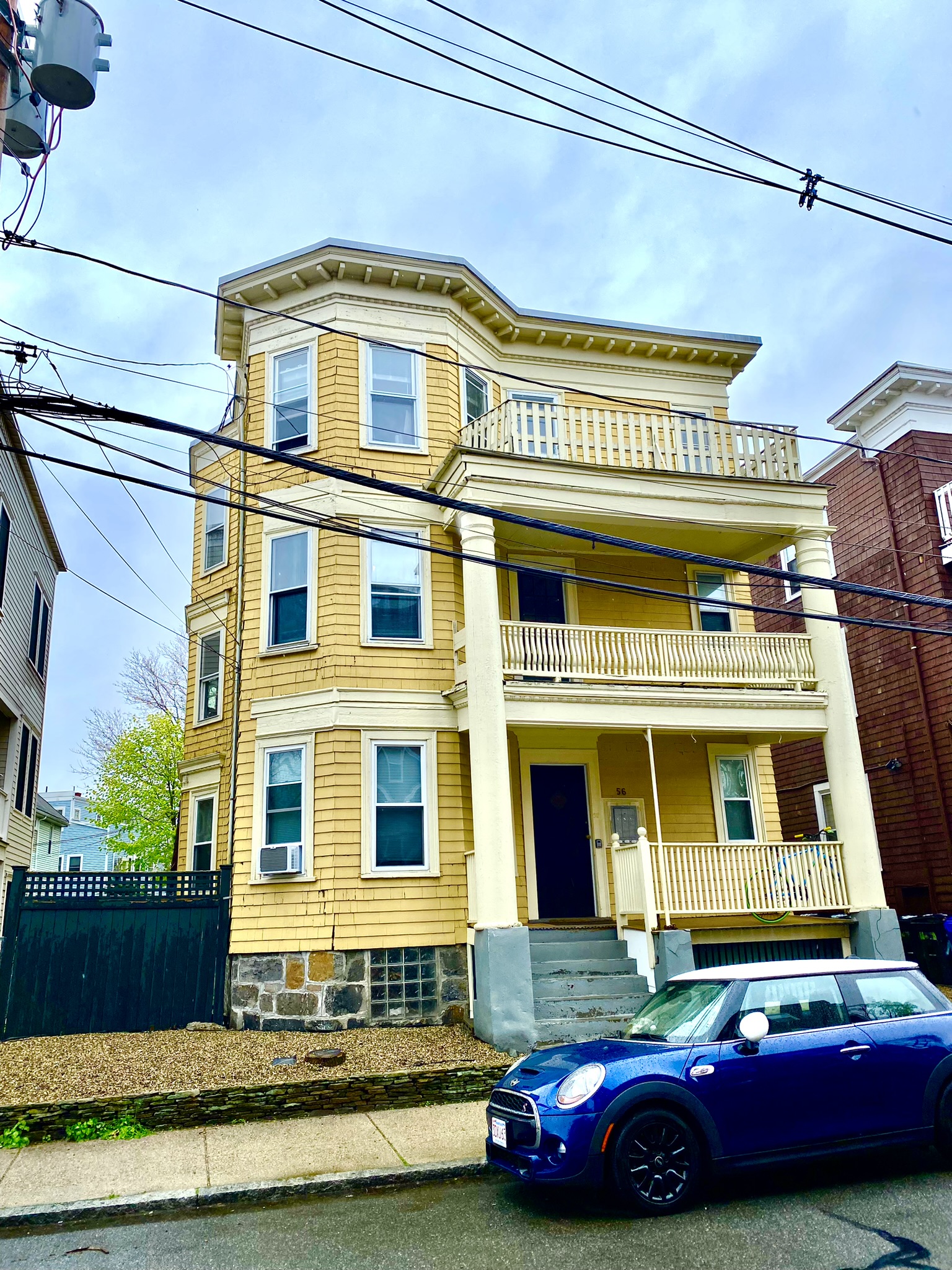 56 Mansfield St, Allston