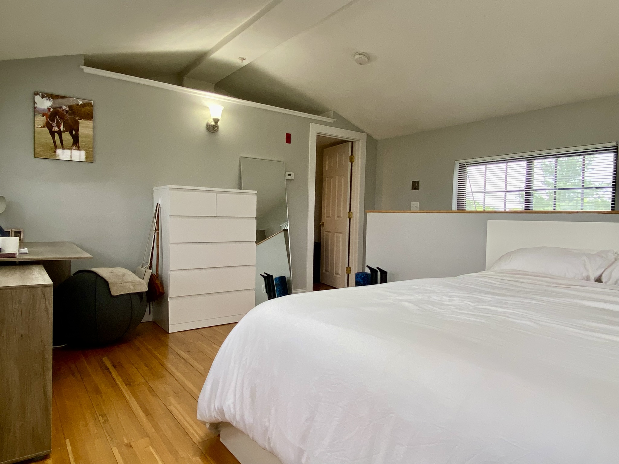 Photos of apartment on River,Cambridge MA 02139