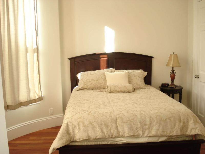 34 Greenwich Park, South End