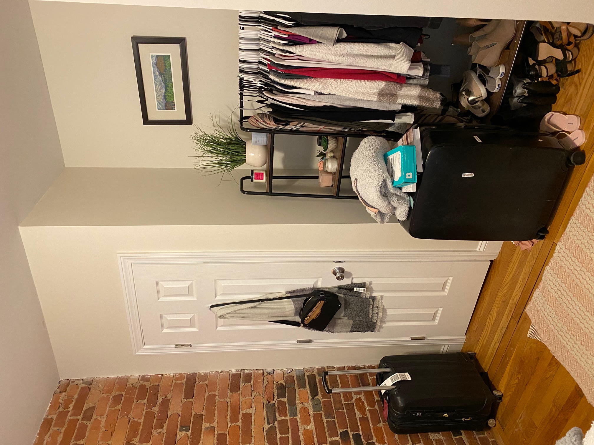 3 bed, 2 bath apartment for rent at 14 Homer St Unit 2, Brookline Village — photo 6 of 11